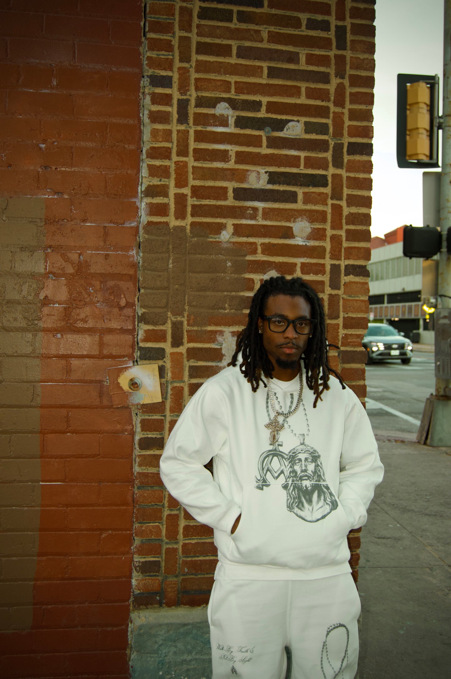 Pendant Hoodie